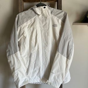 The North Face Women's White Rain Coat Size Small